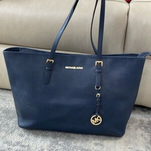 Michael Michael Kors Jet Set Travel Tote Bag Shopper Navy Blue Leather